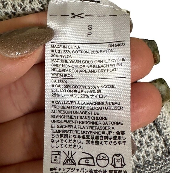 Astr Dusty Pink April Eyelet Ruffle Cold Shoulder Wrap Blouse Sz Large - Picture 16 of 16